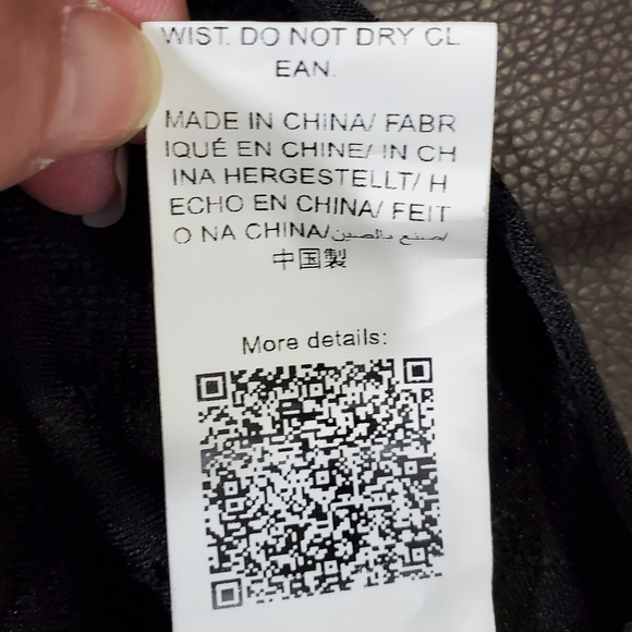 Shein Eyelet Faux Wrap Sleeveless Top - Picture 10 of 10